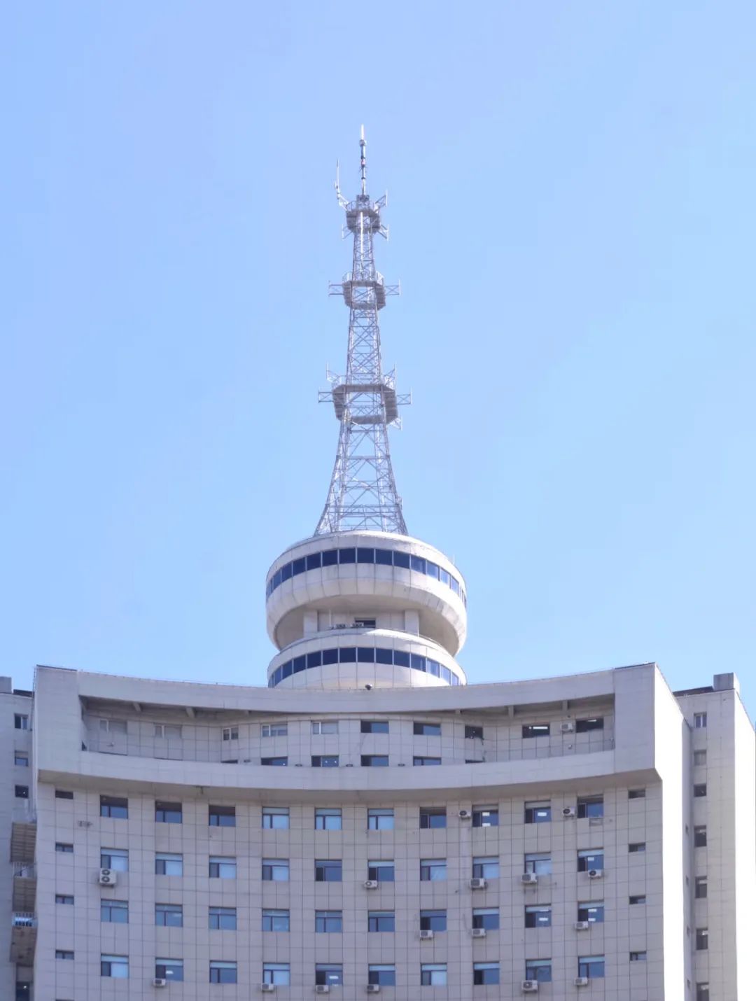 1756369048680010952.jpeg 1756369048680010952.jpeg